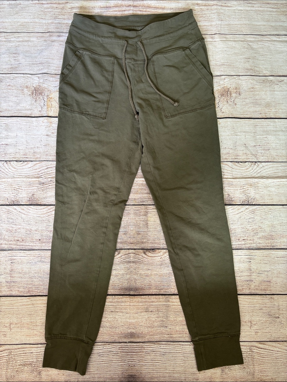 Women’s Olive Drawstring Jogger Pants